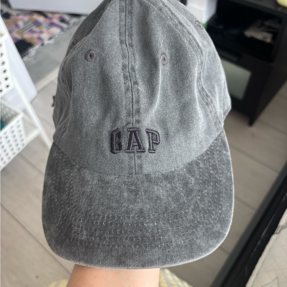 GAP Charcoal Casual Cap
